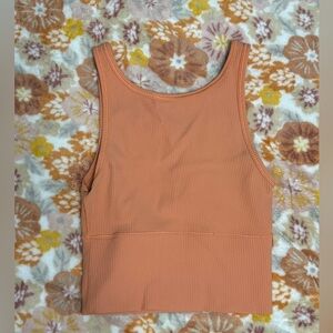 Lululemon pivot tank